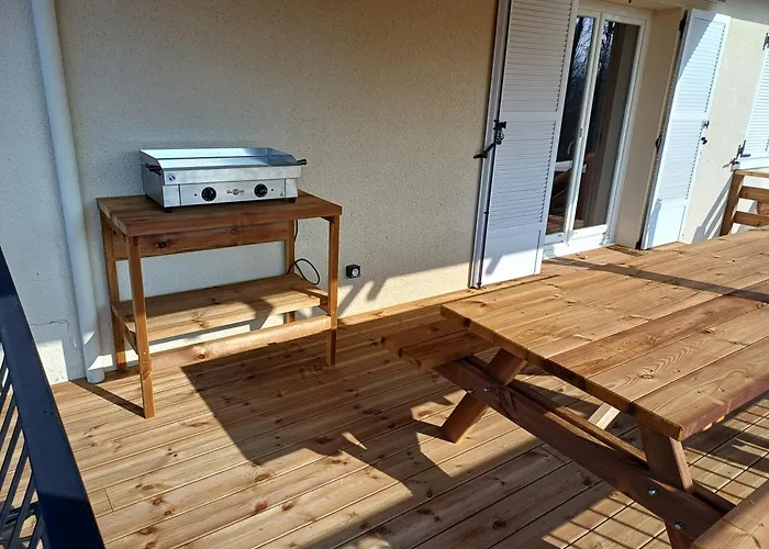 Grand Des Pins Holiday home Chaumousey